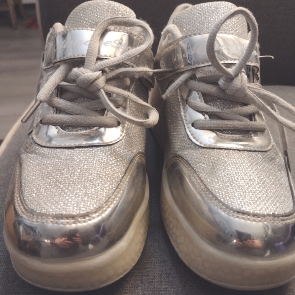 Girls Aimoge Sport roller sneakers size USA 5 EUR 37.